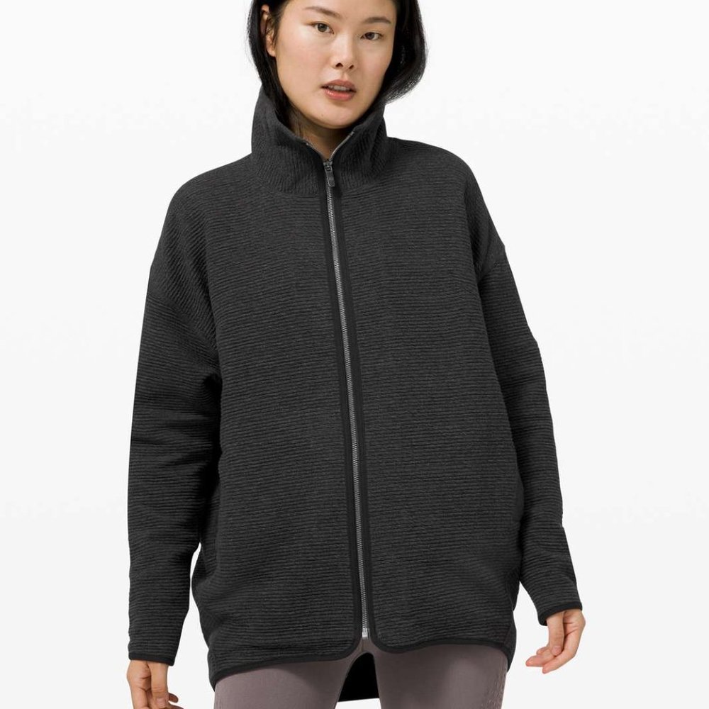 NWT Peaceful Moments Full Zip 8 Lululemon Black